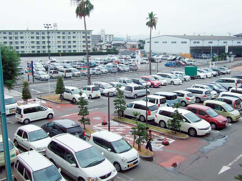 広いちゅう車場
