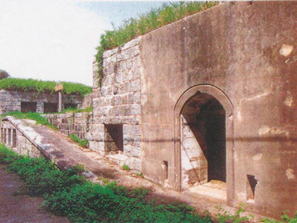 小島砲台跡